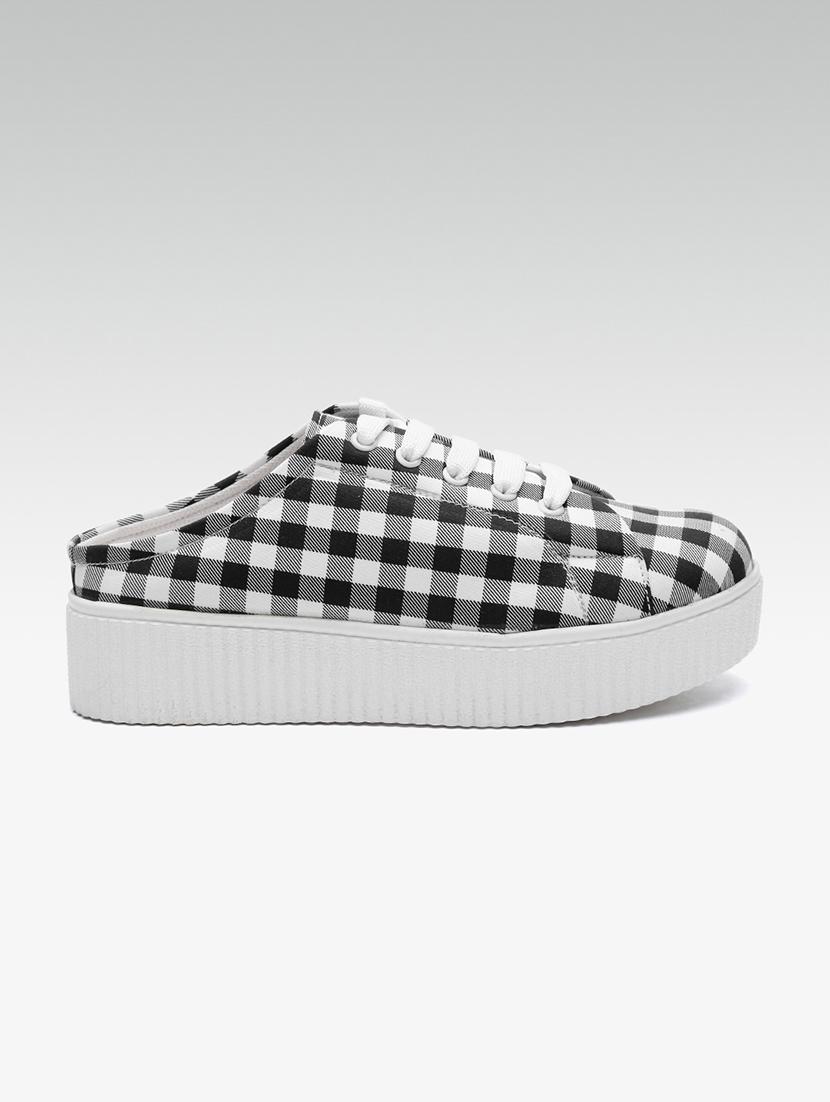 black slip on casual shoes - 16170252 - Zoom Image - 2