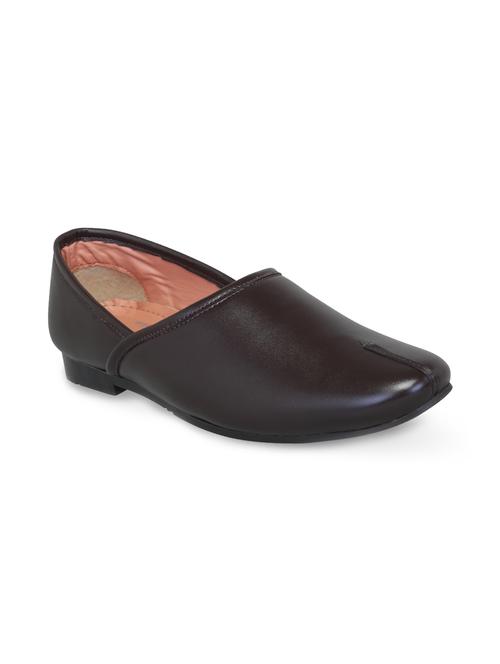brown leatherette slip on jutis - 16174307 - Standard Image - 1