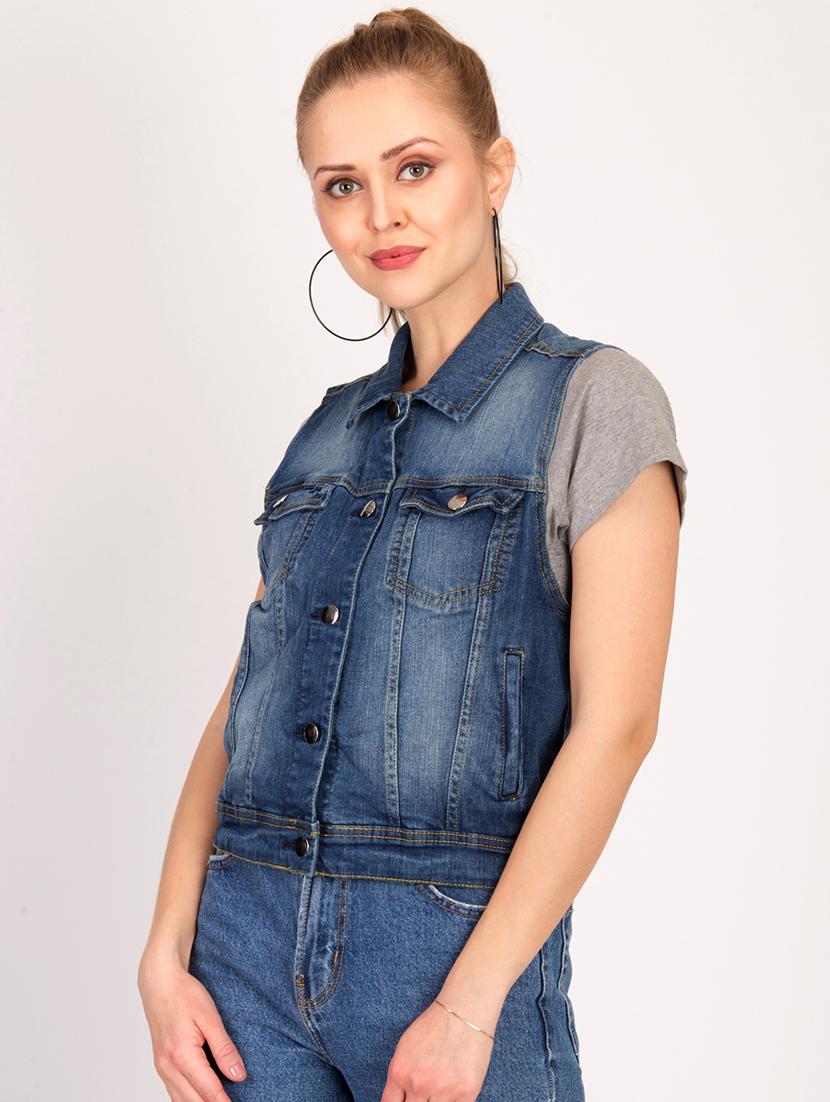 sleeveless button up denim jacket - 16187389 - Zoom Image - 2