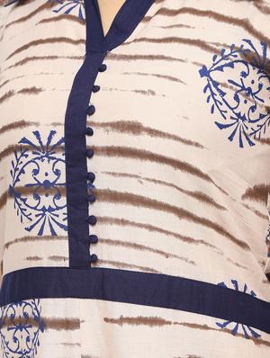 Contrast collar printed asymmetric dress - 16190143 - Standard Image - 5