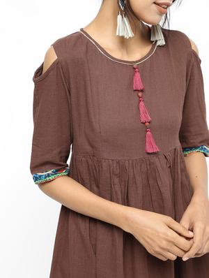 Cold shoulder flared kurti - 16190155 - Standard Image - 5