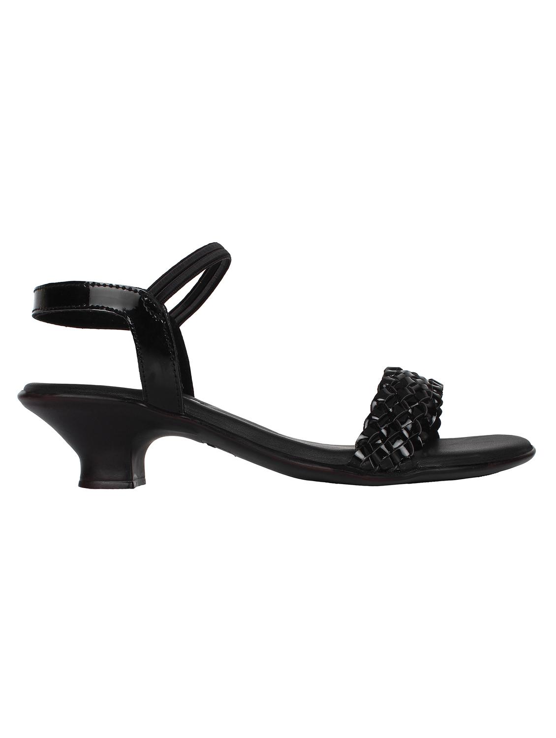 black back strap sandals - 16198564 - Zoom Image - 2