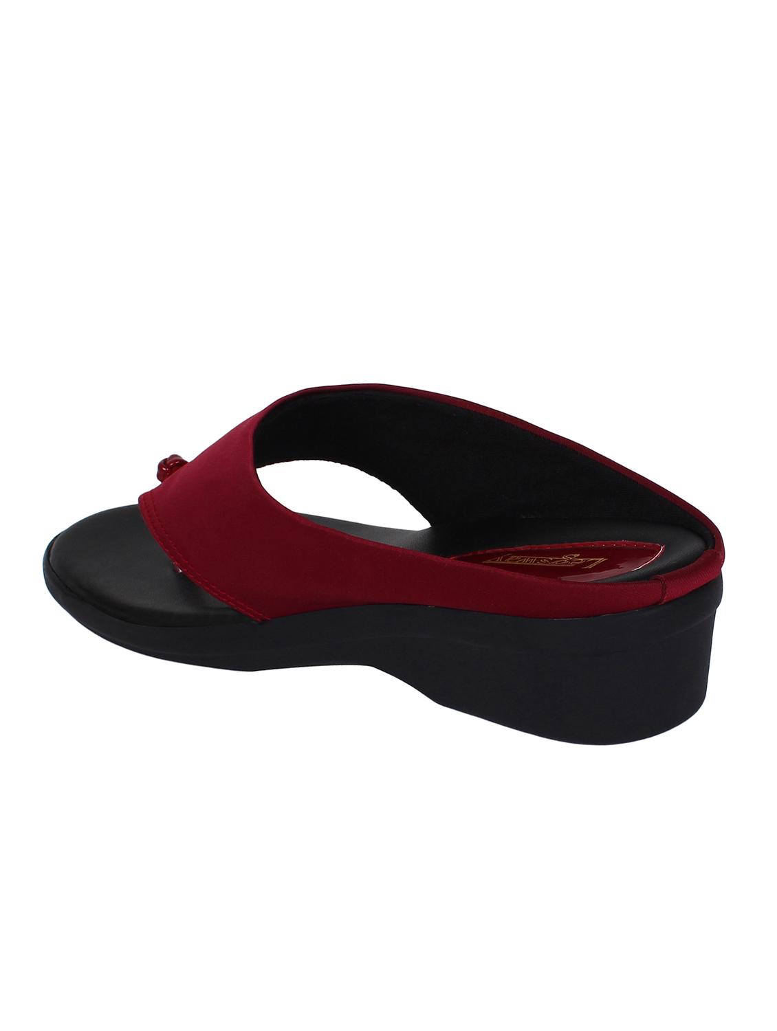 maroon toe separator sandals - 16199566 - Zoom Image - 2