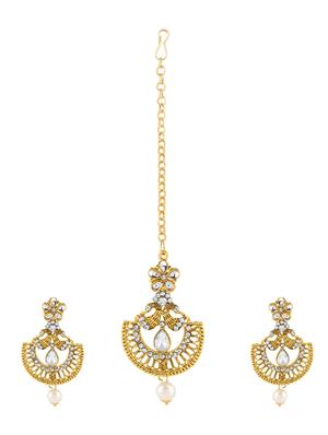 gold brass maang teeka - 16203108 - Standard Image - 2