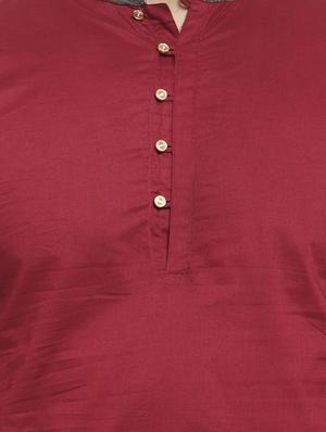 red solid long kurta - 16226449 - Standard Image - 5