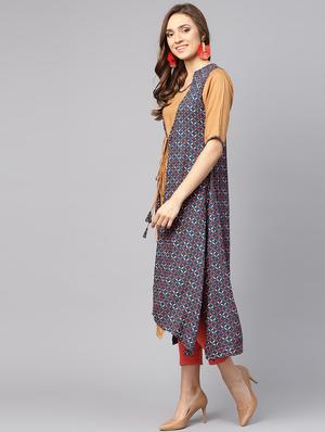 solid kurta with geometrical printed jacket - 16231943 - Standard Image - 2