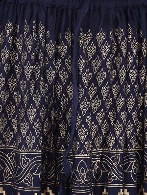 foil printed flared skirt - 16234367 - Standard Image - 5