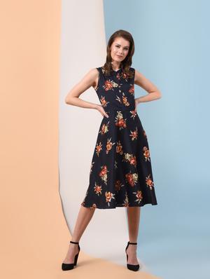 mandarin neck floral flared dress - 16237066 - Standard Image - 2