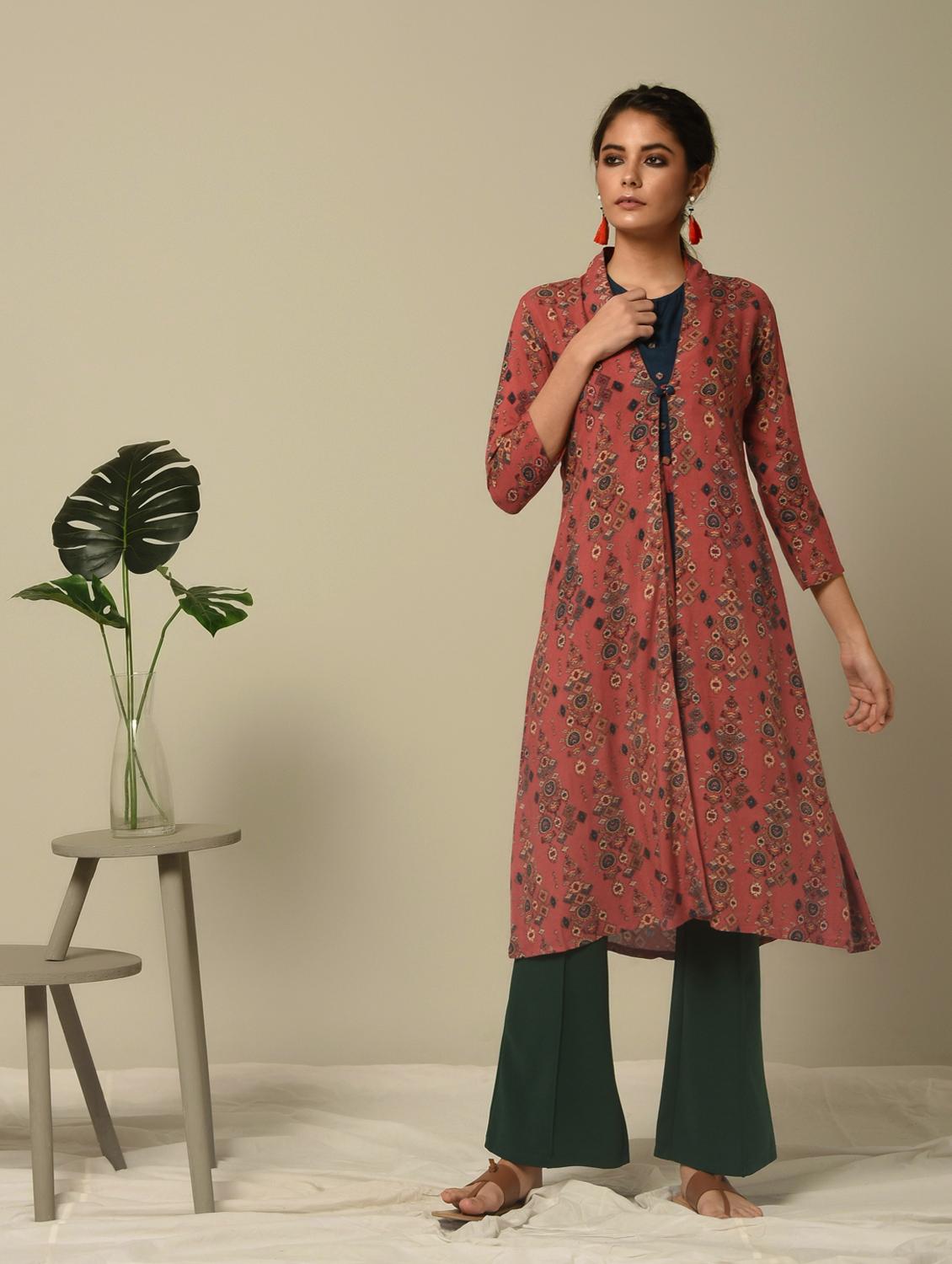 Printed layered kurta - 16245923 - Zoom Image - 2