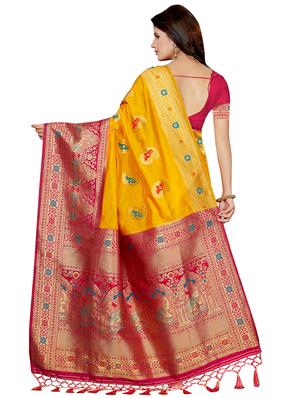 contrast zari border woven saree with blouse - 16256570 - Standard Image - 2