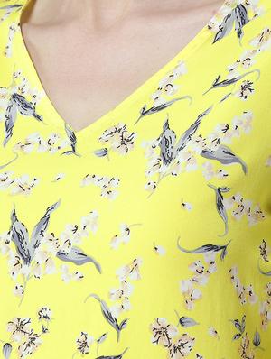 layered bell sleeved floral top - 16258317 - Standard Image - 5
