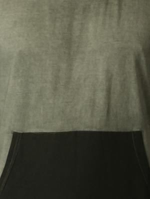green color block pocket tshirt - 16261089 - Standard Image - 5