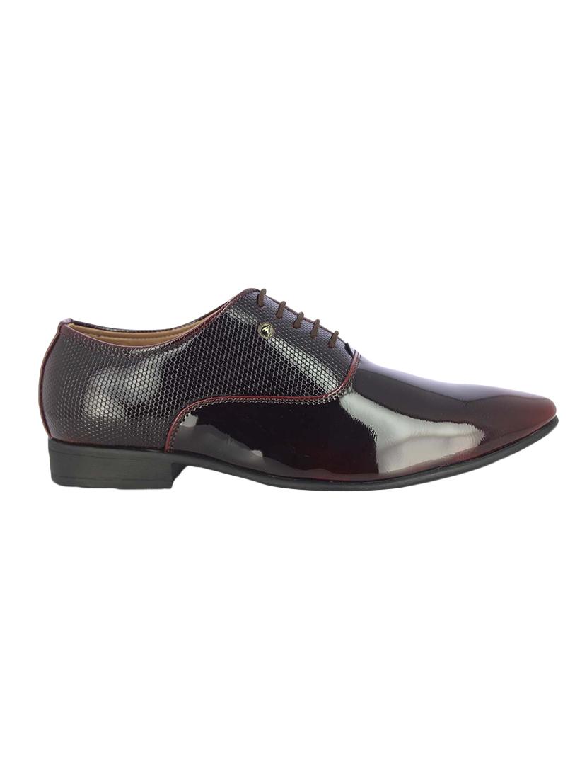 maroon patent leather lace-up oxfords - 16264801 - Zoom Image - 2