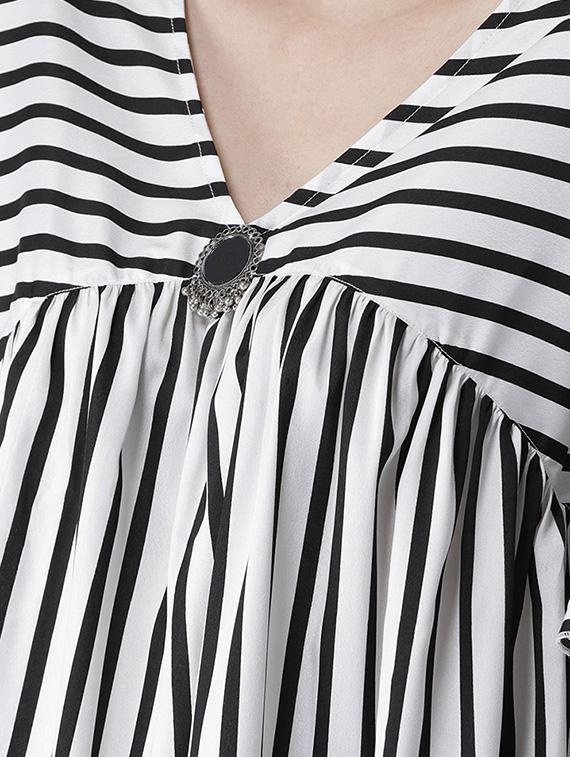 gathered detail striped top - 16286190 - Zoom Image - 5