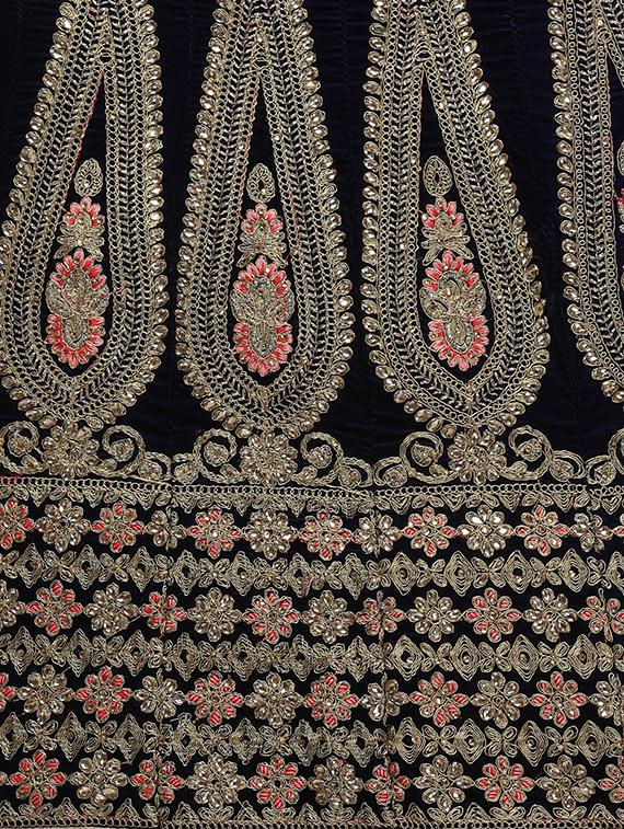 embroidered flared lehenga - 16287470 - Zoom Image - 5