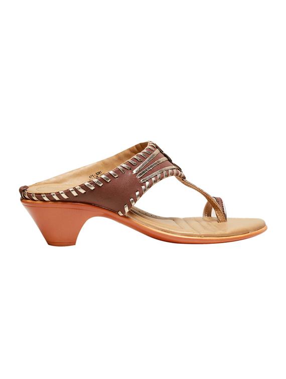 tan one toe sandals - 16294572 - Zoom Image - 2