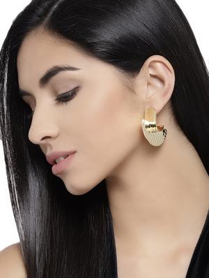 gold metal drop earring - 16298051 - Standard Image - 2