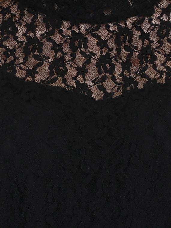 key hole back laced top - 16298281 - Zoom Image - 5