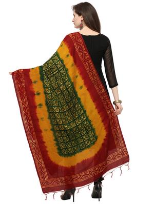 tie & dye printed dupatta - 16301269 - Standard Image - 2