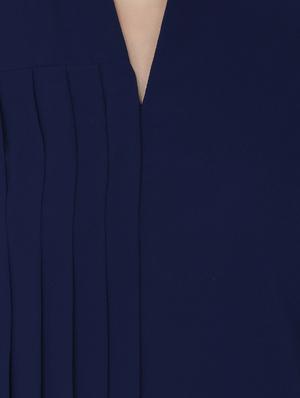 notch neck pleat detail top - 16314757 - Standard Image - 5
