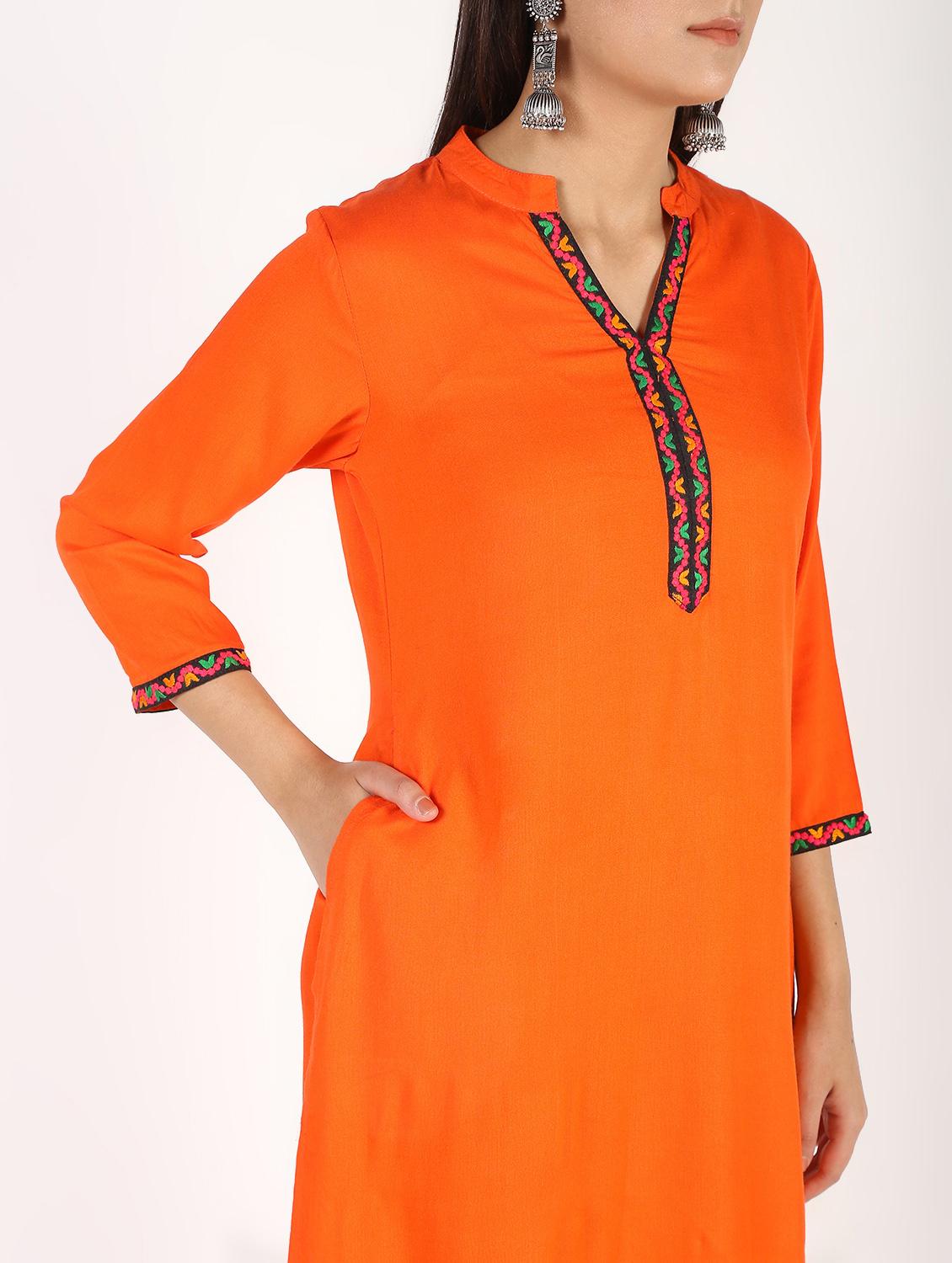 solid straight kurta - 16317143 - Zoom Image - 5