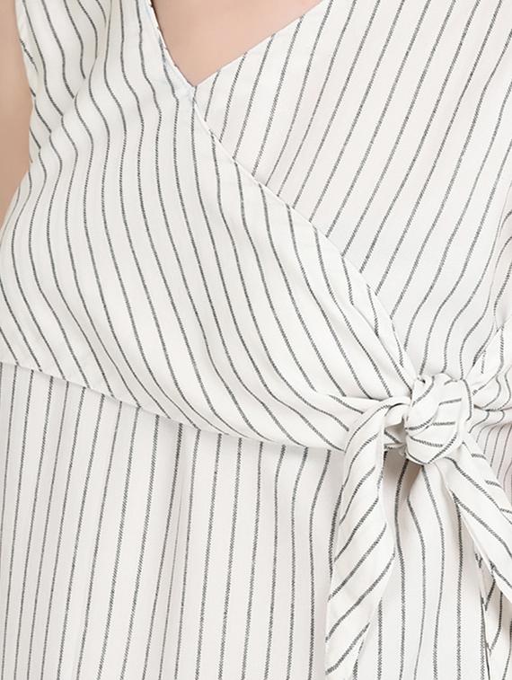 tie knot front striped top - 16339563 - Zoom Image - 5