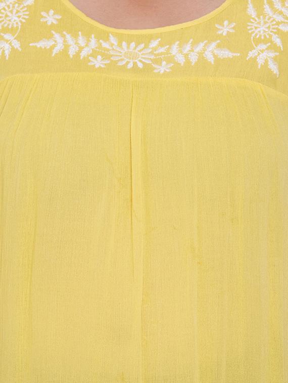 round neck floral plus tunic - 16348948 - Zoom Image - 5