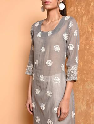 embroidered straight kurta - 16352220 - Standard Image - 5
