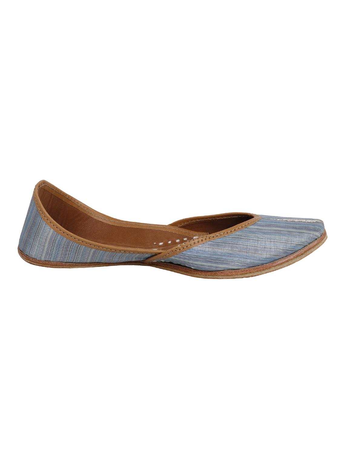 blue slip on jutis - 16355001 - Zoom Image - 2