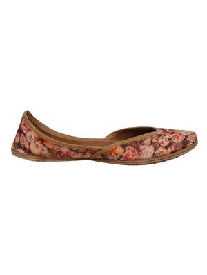 multi colored slip on jutis - 16355012 - Standard Image - 2