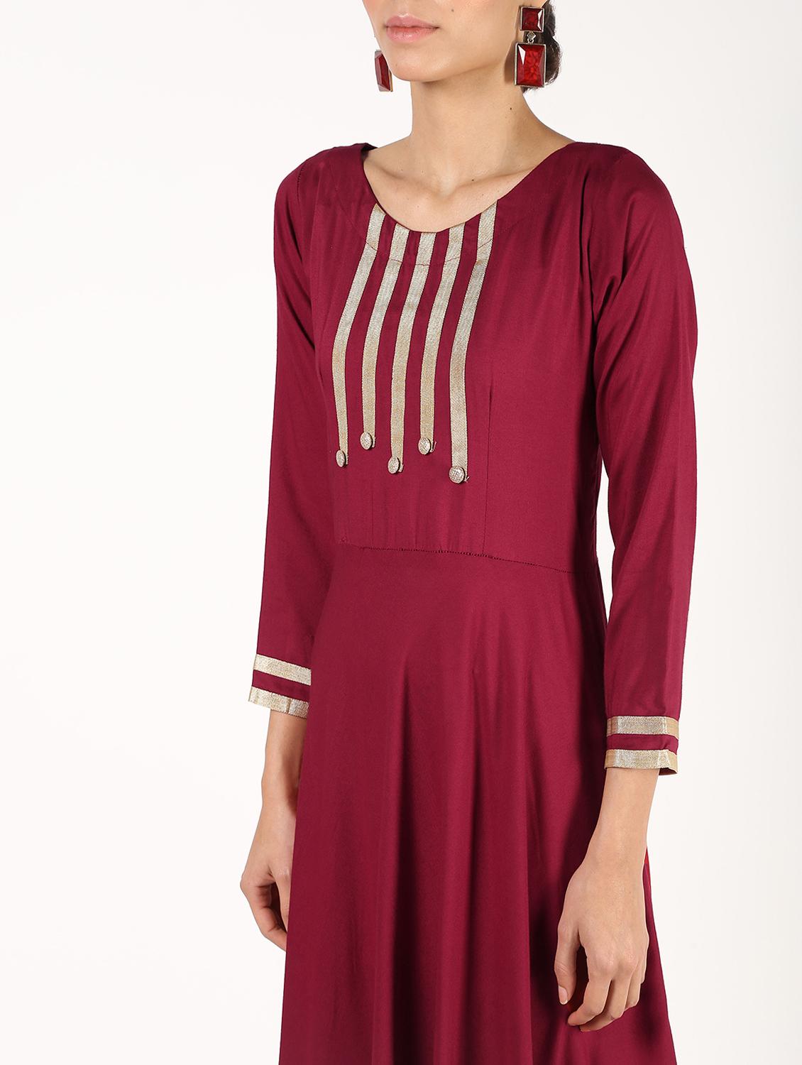 solid lace flared kurta - 16357045 - Zoom Image - 5