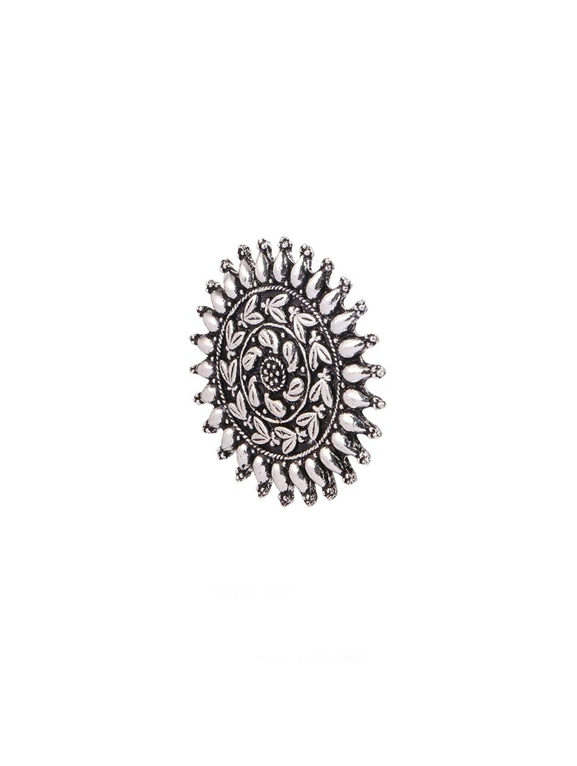 silver metal studs earring - 16363803 - Zoom Image - 2