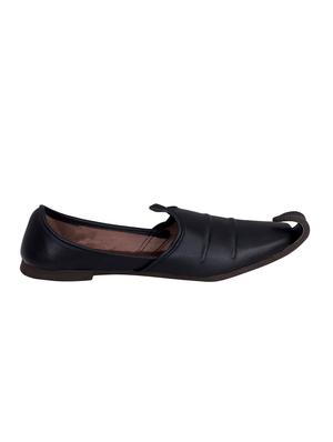 black leatherette slip on mojaris - 16365423 - Standard Image - 2