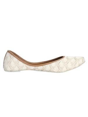 beige slip on jutis - 16368110 - Standard Image - 2