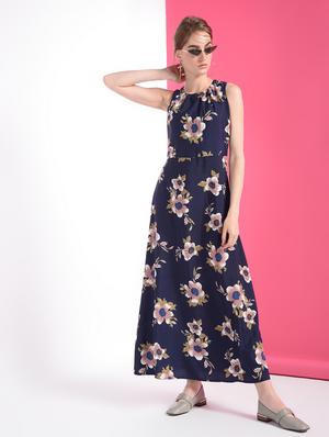 pleated floral maxi dress - 16368766 - Standard Image - 2