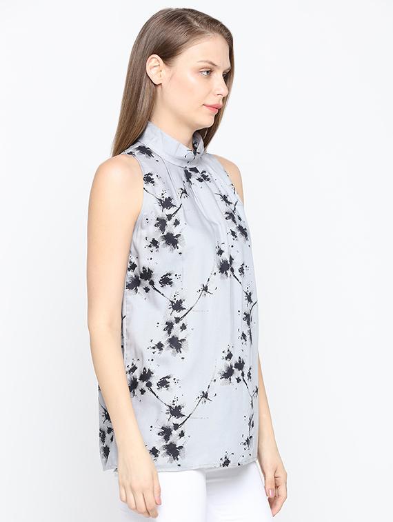 turtle neck floral top - 16370334 - Zoom Image - 2