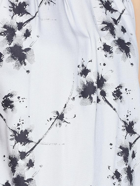 turtle neck floral top - 16370334 - Zoom Image - 5