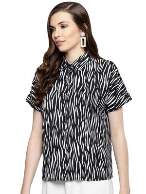 short sleeved monochrome shirt - 16382633 - Standard Image - 2