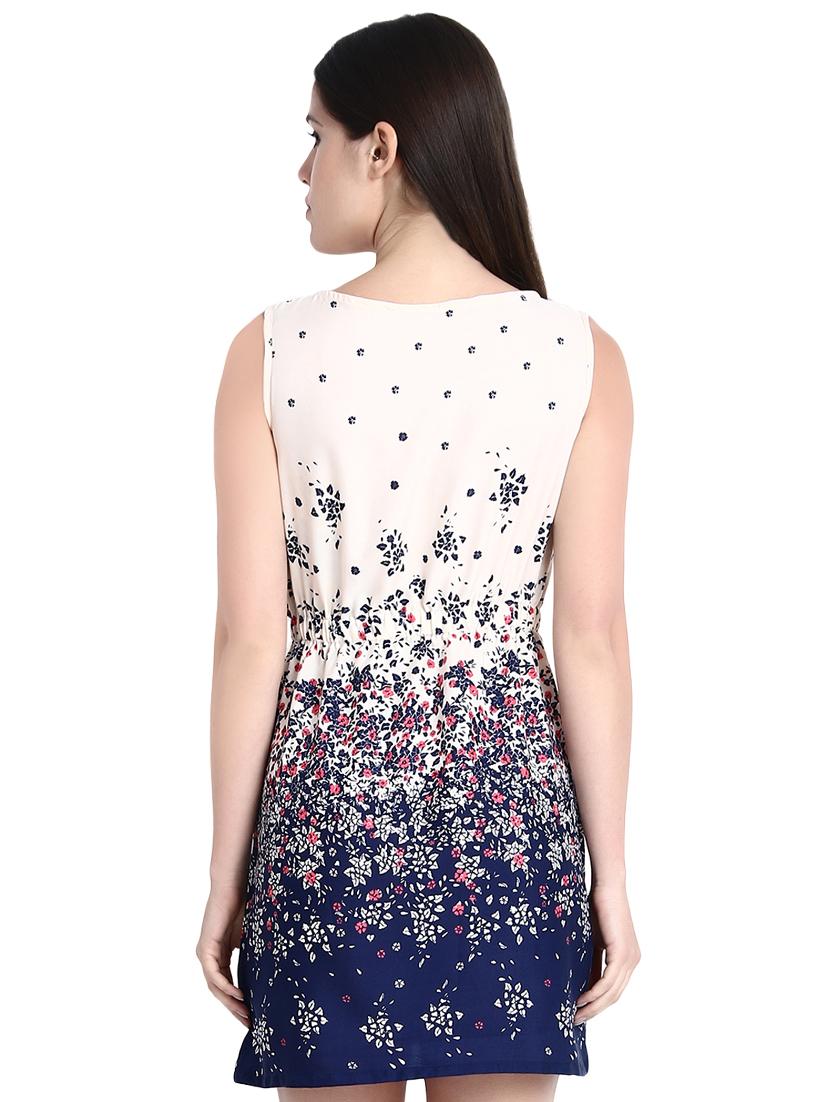 pocket detail floral a-line dress - 16389483 - Zoom Image - 2