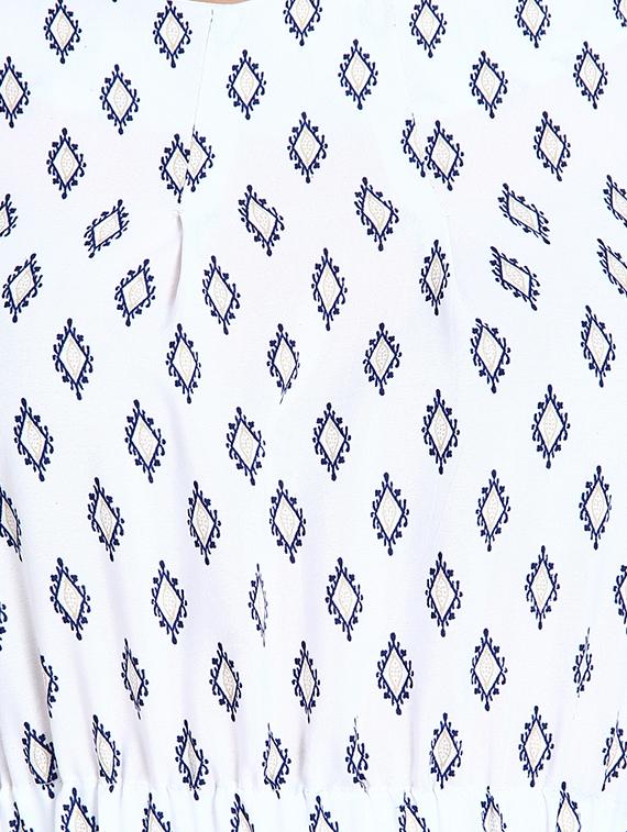 round neck pocket detail a-line dress - 16389484 - Zoom Image - 5