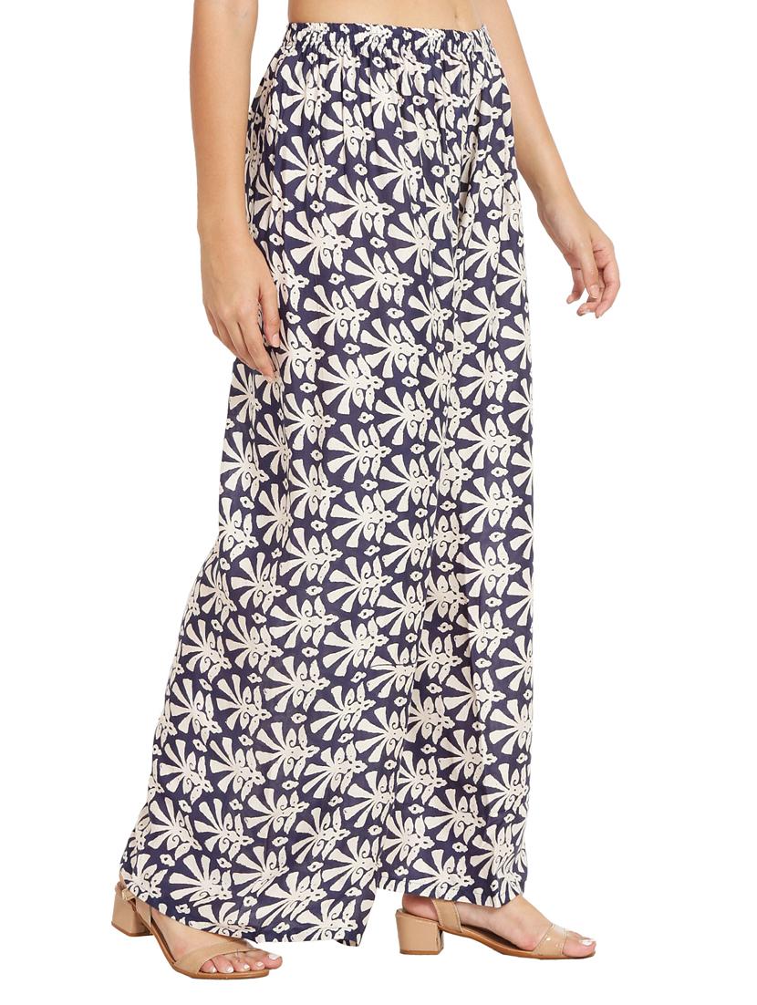 Printed straight palazzo - 16407638 - Zoom Image - 2