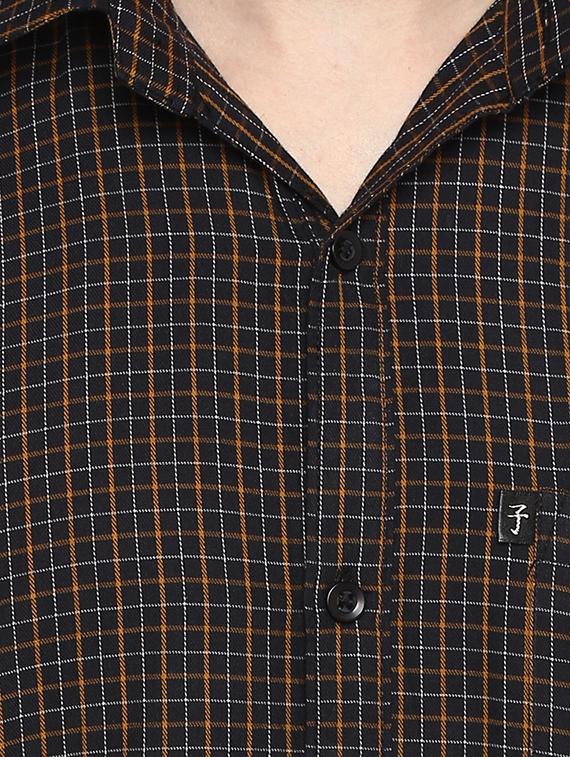 black checkered casual shirt - 16418837 - Zoom Image - 5