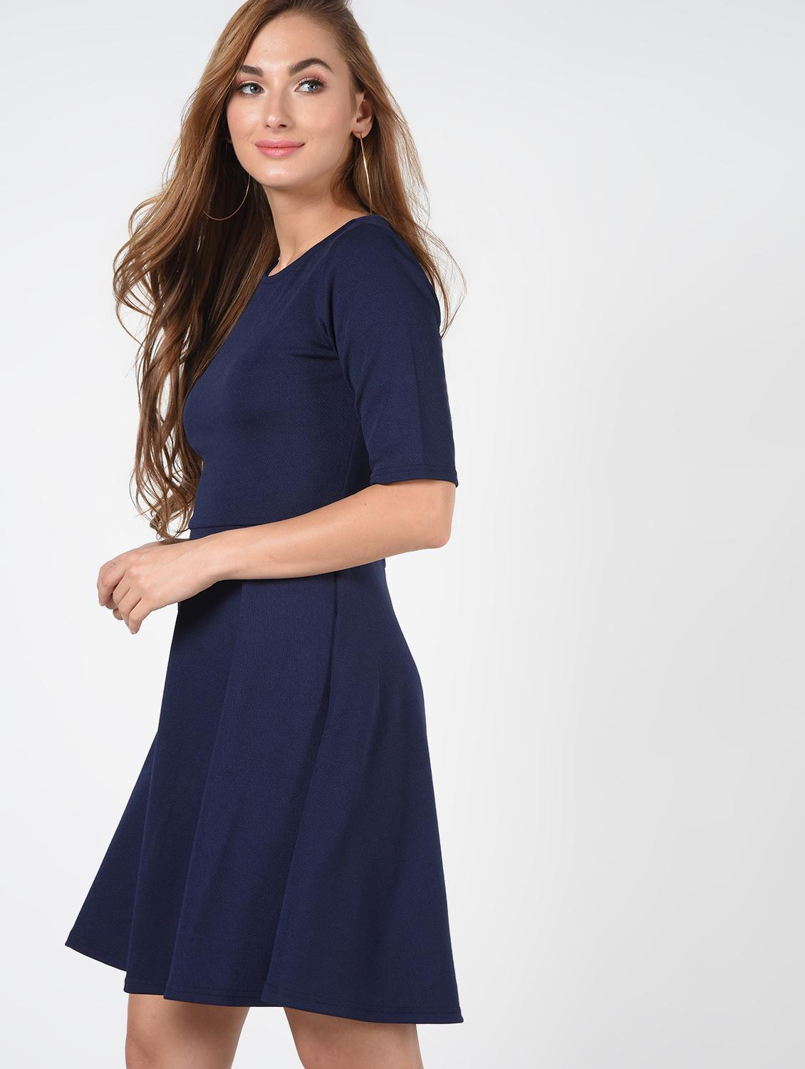 cut out back solid skater dress - 16422354 - Zoom Image - 2