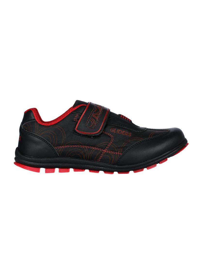 black slip on sports shoes - 16429190 - Zoom Image - 2