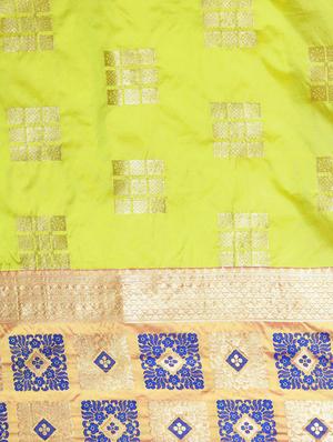self-design banarasi saree with blouse - 16430682 - Standard Image - 5