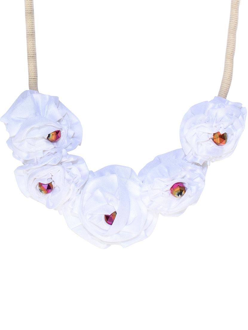 white satin short necklace - 16434574 - Zoom Image - 2
