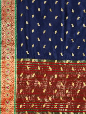 paisley zari motif woven saree with blouse - 16439098 - Standard Image - 5