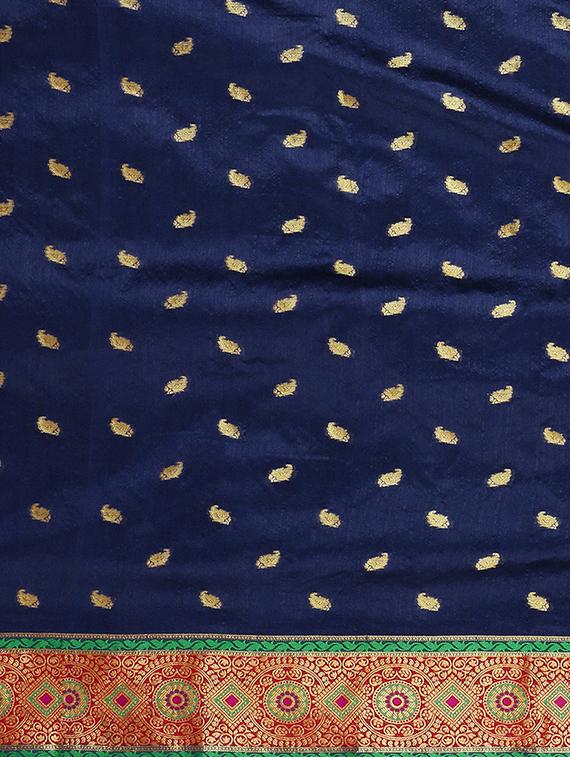 paisley zari motif woven saree with blouse - 16439113 - Zoom Image - 5