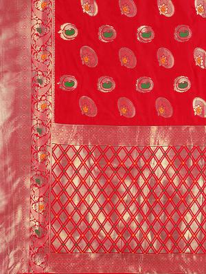 paisley zari motif woven saree with blouse - 16439123 - Standard Image - 5