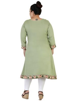 solid a-line kurta - 16440464 - Standard Image - 2